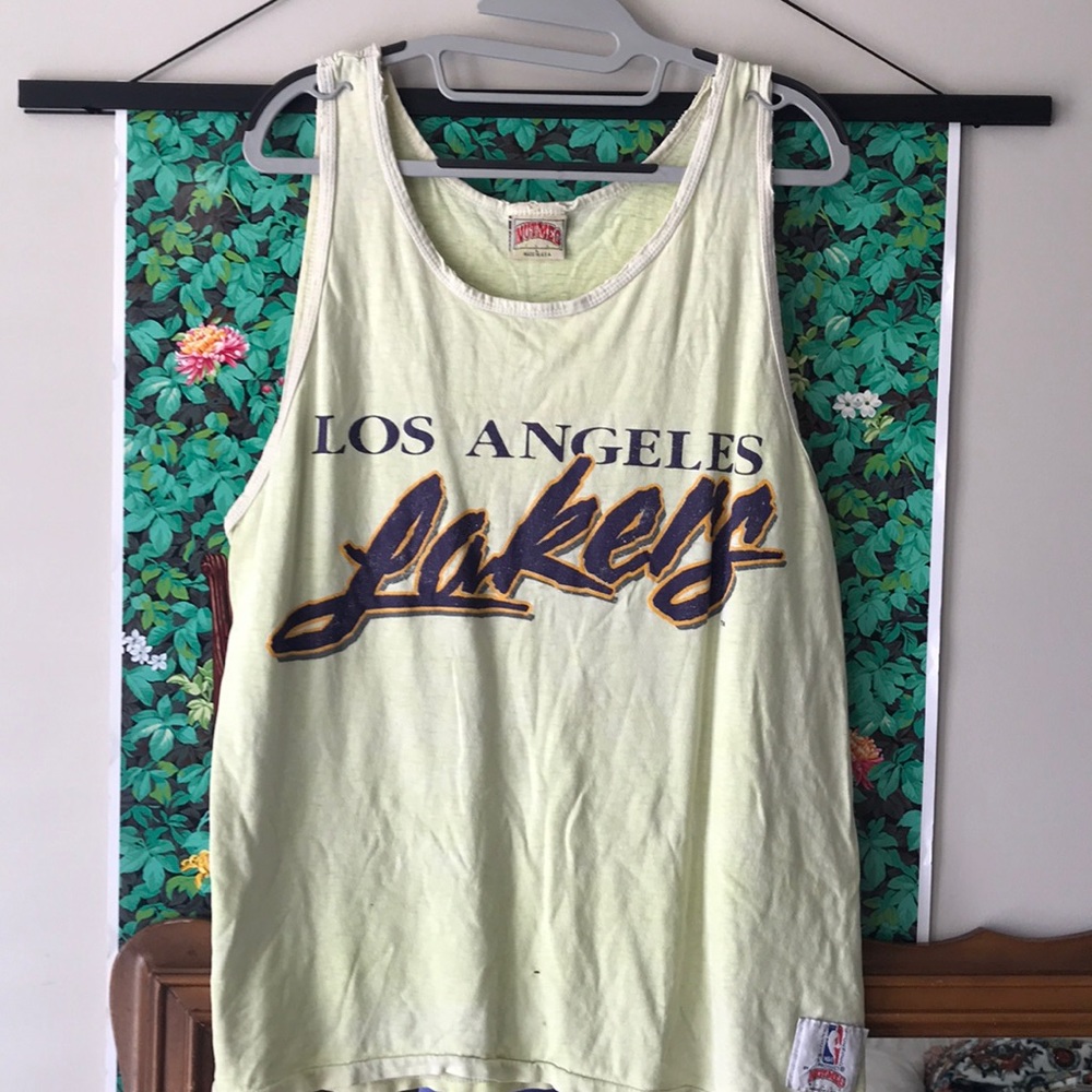 Vintage LA Lakers Pale Yellow Tank L